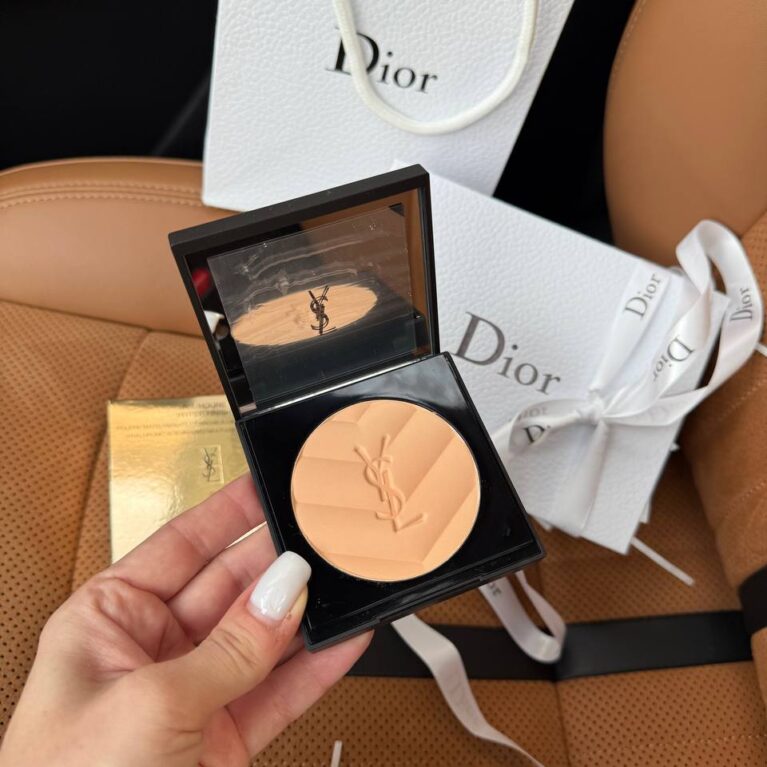 Пудра YVES SAINT LAURENT All Hours Hyper Finish