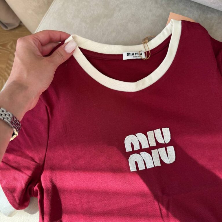 Футболка MIU